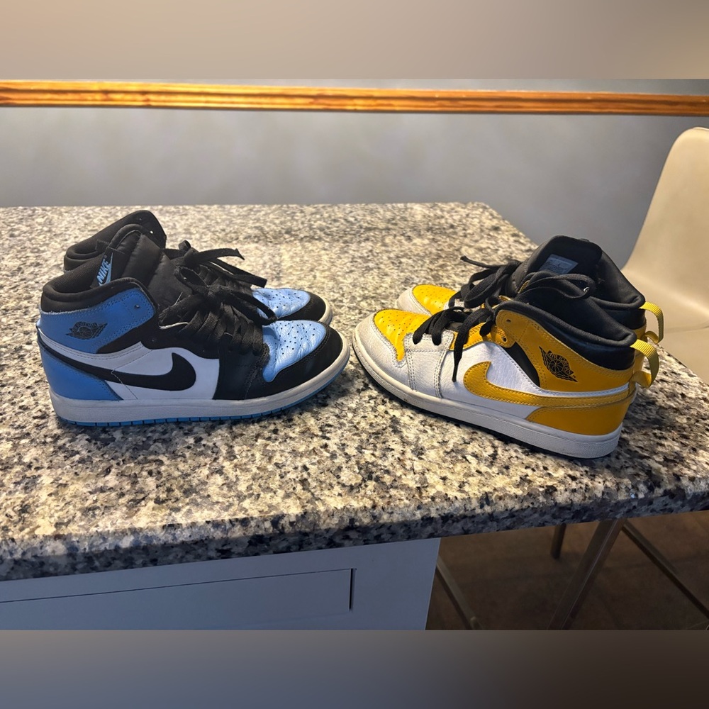 jordan and nike court sneaker lot size 3